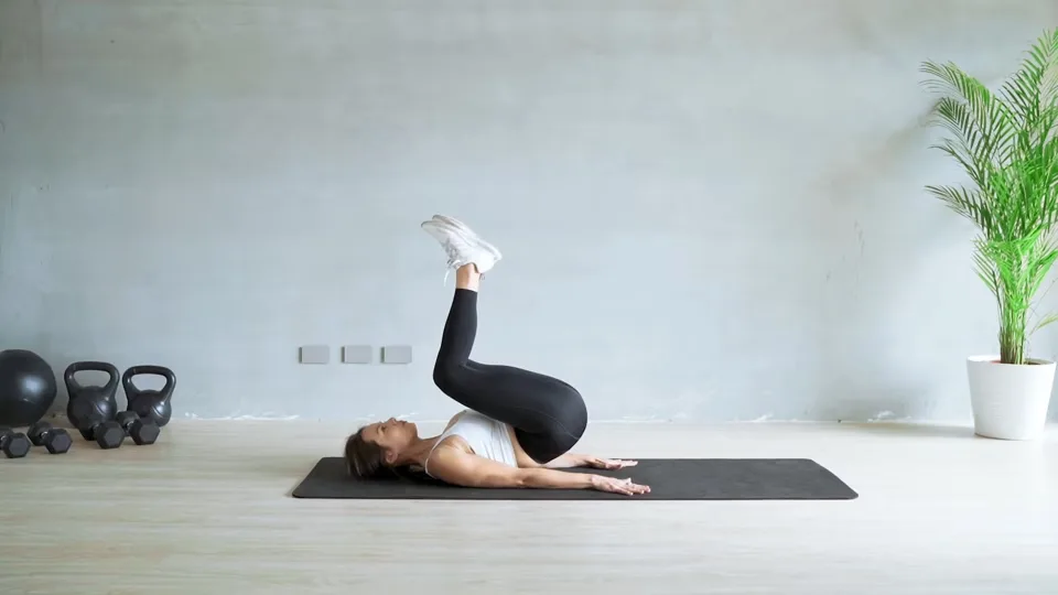 人魚線訓練動作